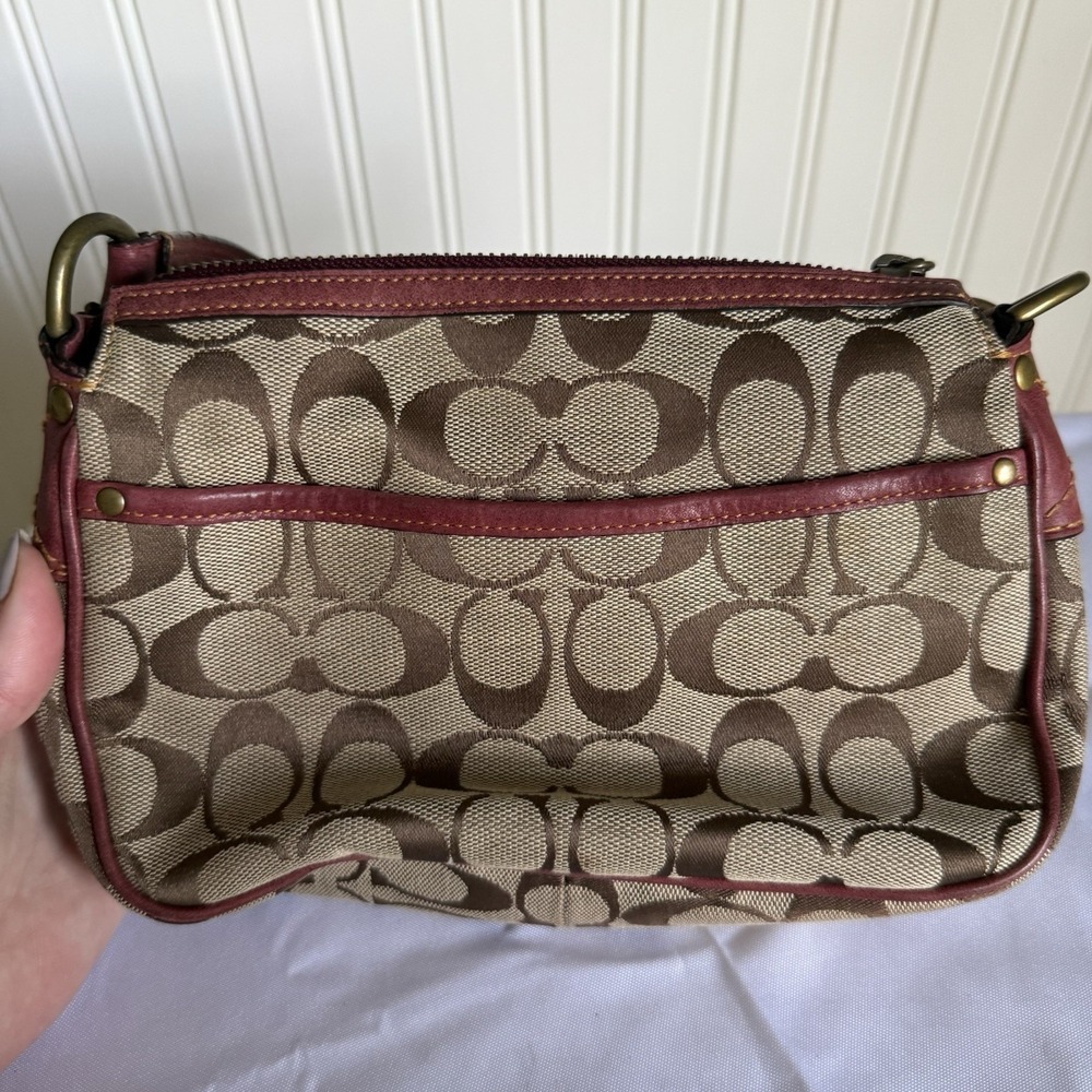 VTG Coach Special Edition 2004 Fall Shoulder Bag Purse Brown and Burgandy Y2K - Picture 4 of 16